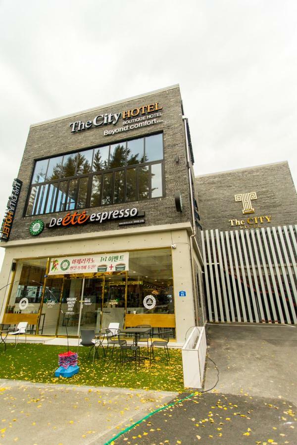 The City Hotel جيونجو المظهر الخارجي الصورة